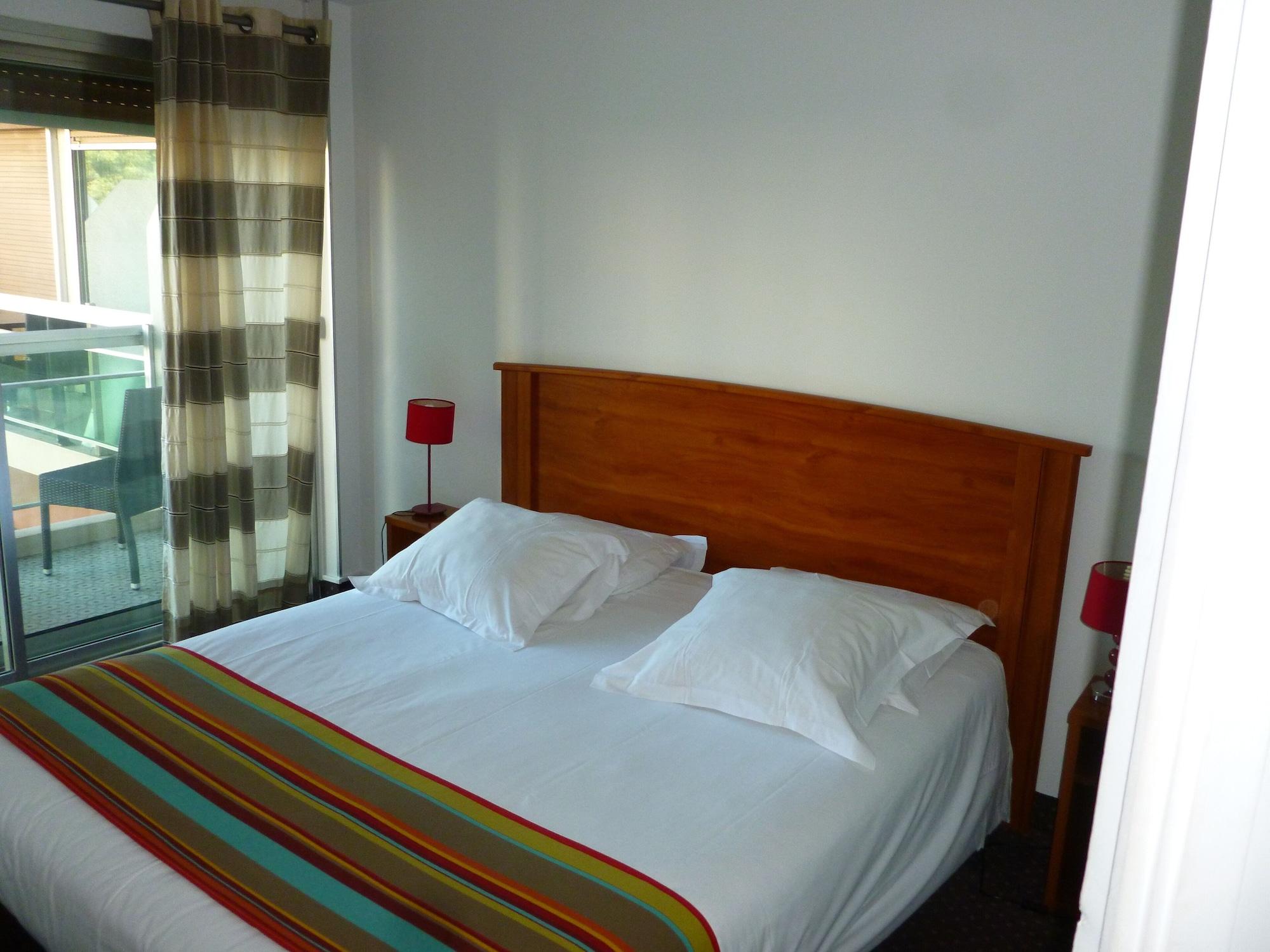 Hotel Cit'hotel Tiercé