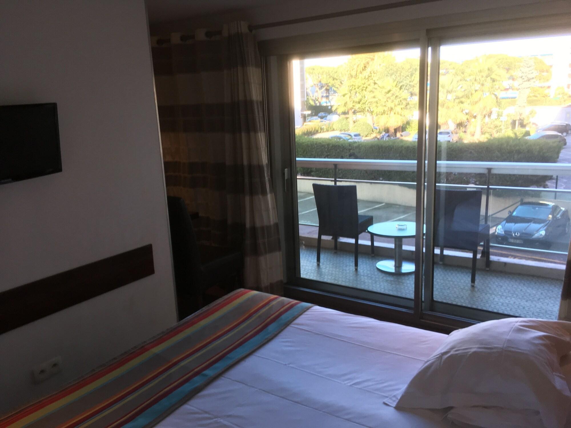 Cit'hotel Tiercé