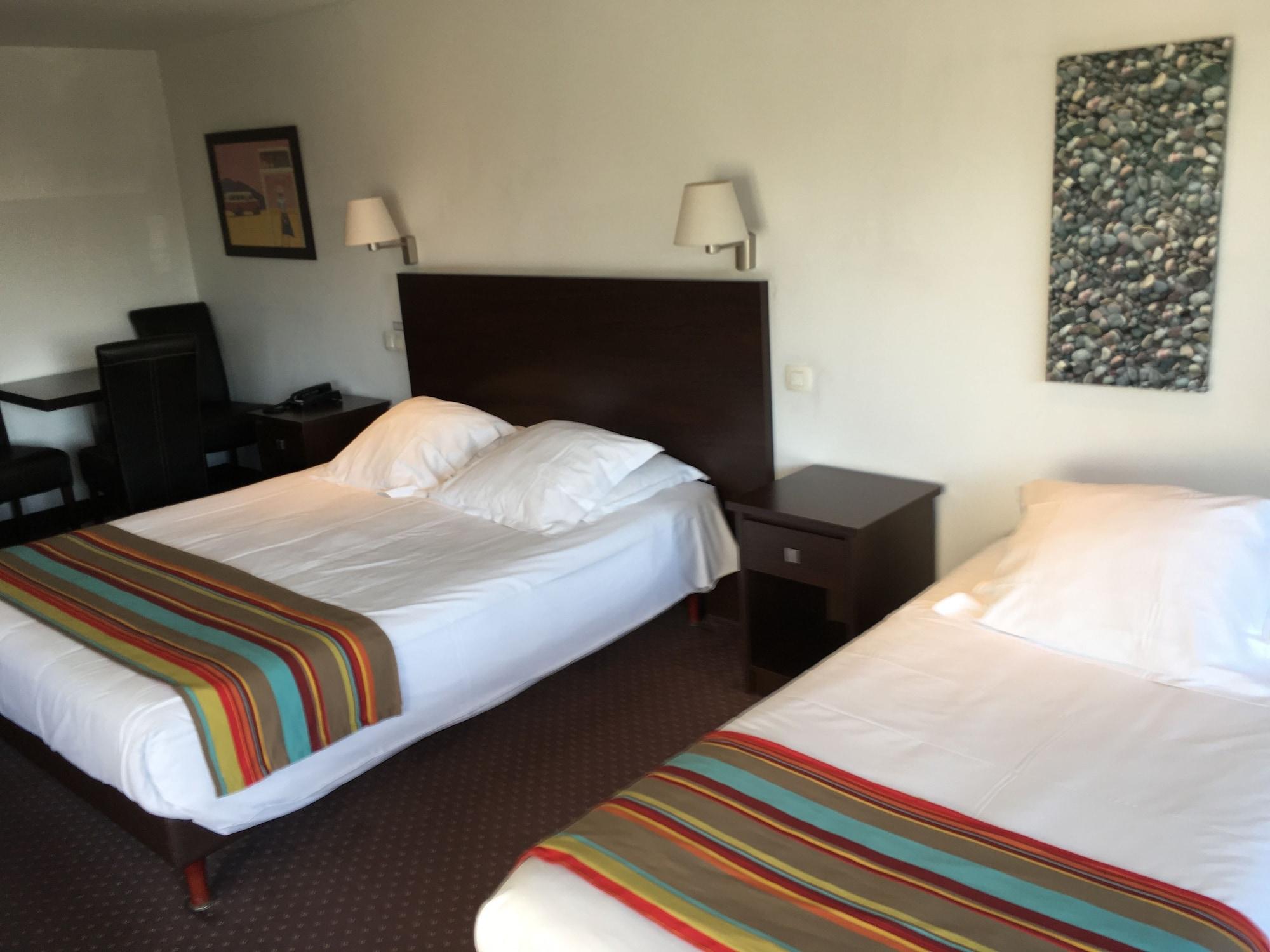 Hotel Cit'hotel Tiercé 3*